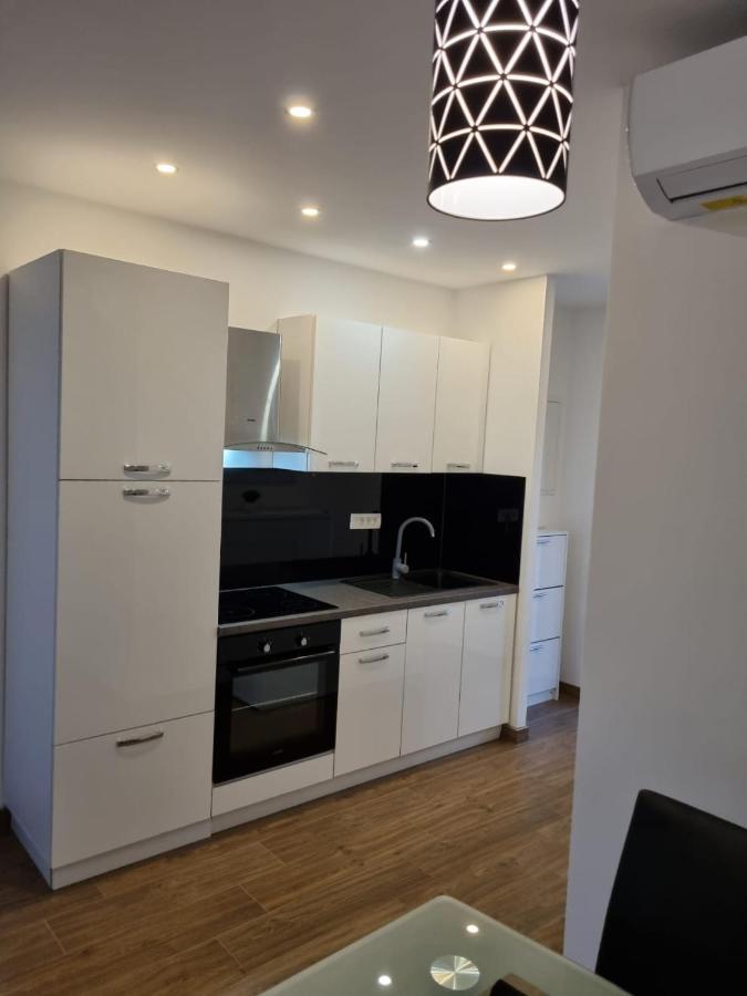 Angel Wing Apartmant Duće Eksteriør bilde