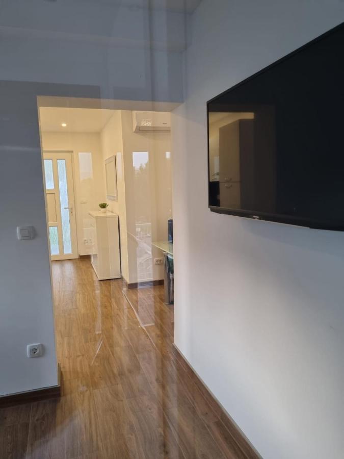 Angel Wing Apartmant Duće Eksteriør bilde