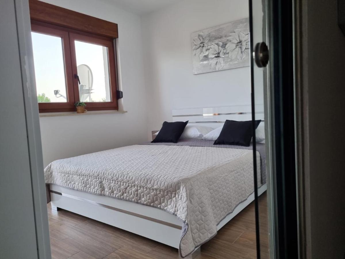Angel Wing Apartmant Duće Eksteriør bilde