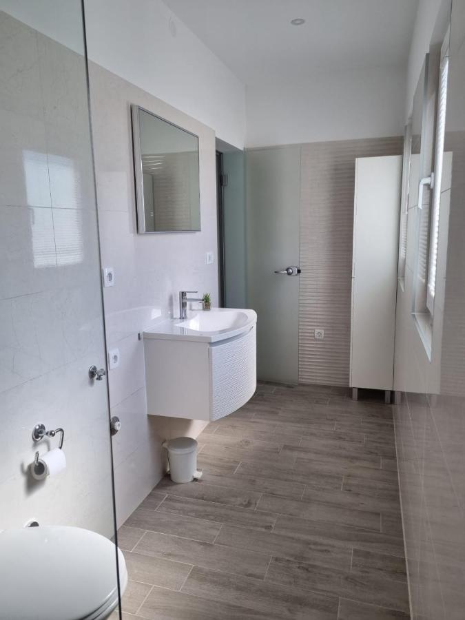 Angel Wing Apartmant Duće Eksteriør bilde